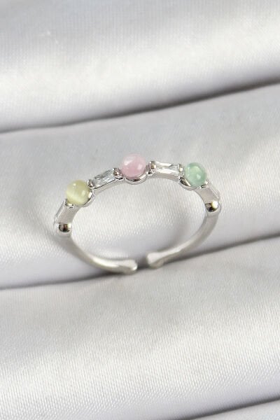 Pirinç Sıralı Boncuk Figürlü Zirkon Taşlı Gümüş Renk Ayarlanabilir Kadın Yüzük