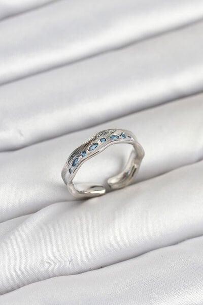 Pirinç Gümüş Renk Zirkon Taşlı Vintage Kadın Yüzük