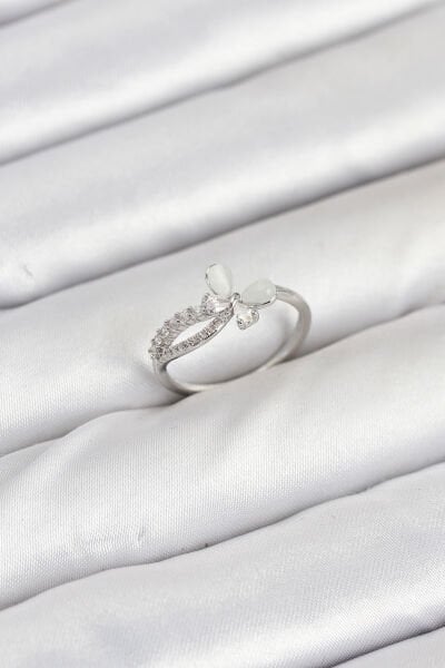 Pirinç Gümüş Renk Kelebek Zirkon Taşlı Kadın Yüzük