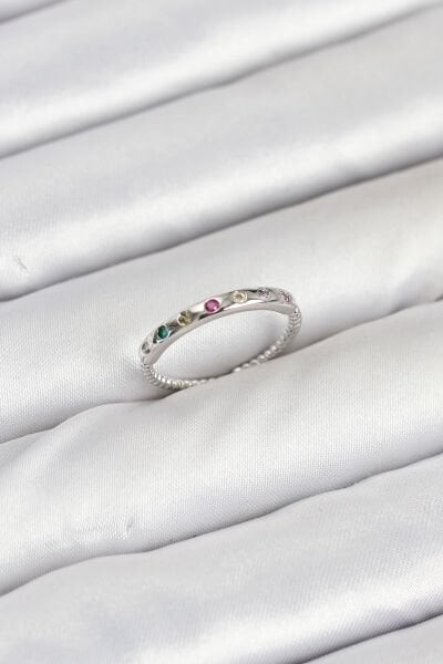 Pirinç Gümüş Renk Renkli Zirkon Taşlı Kadın Yüzük