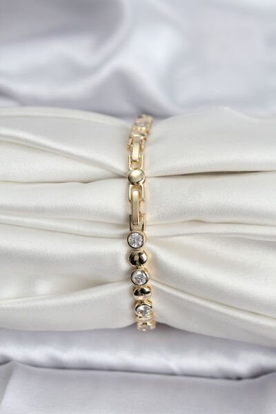 14K Gold Renk Kaplama Zirkon Taşlı CM Kadın Bileklik