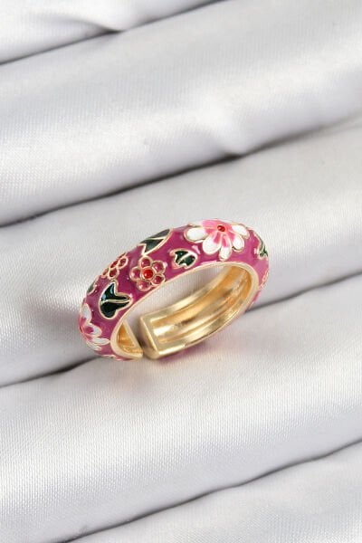 Pirinç Fuşya Mineli Çiçek Motifli Gold Renk Ayarlanabilir Kadın Yüzük
