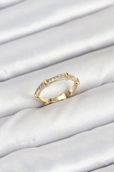 Pirinç Gold Renk Kemik Model Zirkon Taşlı Kadın Yüzük