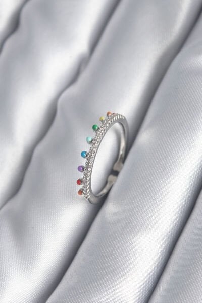 Pirinç Gümüş Renk Zirkon Taş Detay Kadın Yüzük